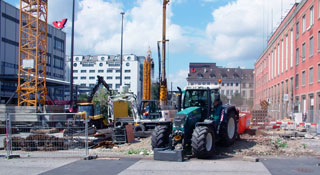 Arbeit am Messeplatz Bild Arbeit am Messeplatz